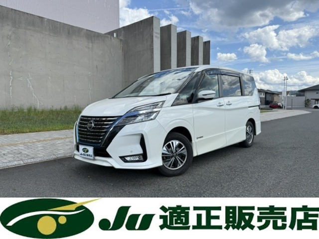 セレナ1.2 e-POWER ハイウェイスターV