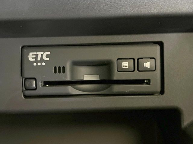 【ETC】高速道路の料金所をストレスなく通過!話題のスポットやサービスエリアに多い「スマートIC」利用時は必須のアイテムです。当店でセットアップを実施、ご納車当日からすぐにご利用いただけます!
