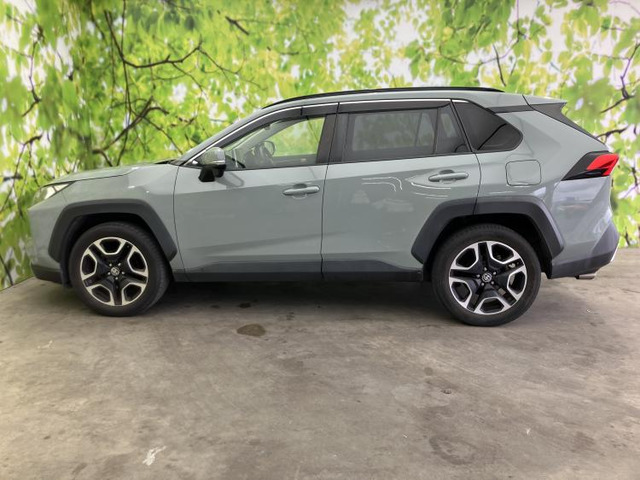 RAV42.0 アドベンチャー 4WD