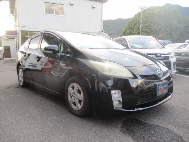 プリウス1.8 S