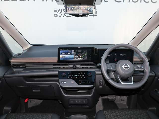 セレナ1.4 e-4ORCE ハイウェイスターV 4WD