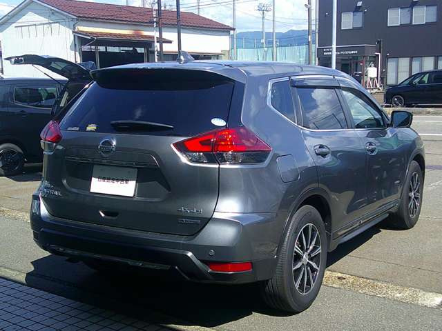 エクストレイル2.0 20Xi ハイブリッド 4WD