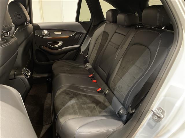 GLC250 4マチック スポーツ 4WD