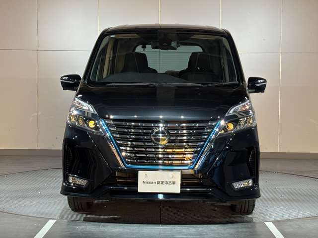 セレナ1.2 e-POWER ハイウェイスターV