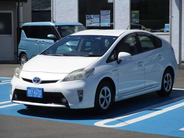 プリウス1.8 S