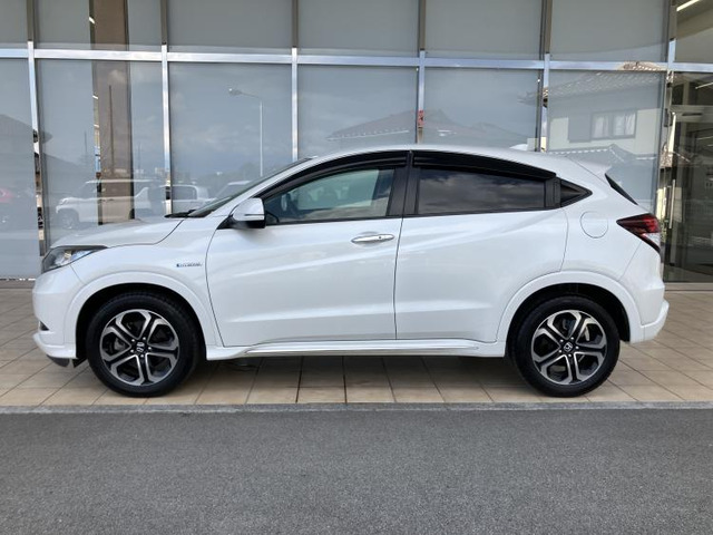 ヴェゼル1.5 ハイブリッド Z ホンダセンシング 4WD
