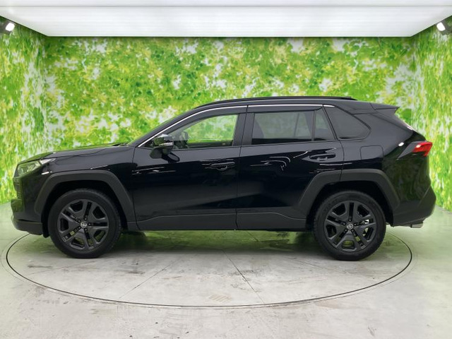 RAV42.0 アドベンチャー 4WD