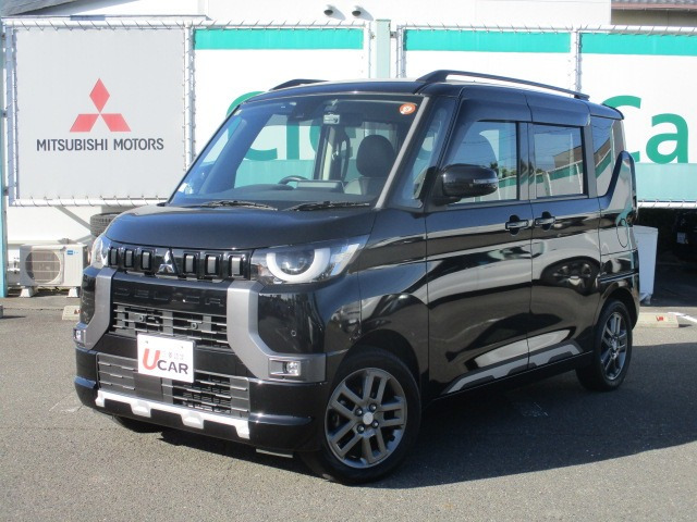 デリカミニT プレミアム 4WD
