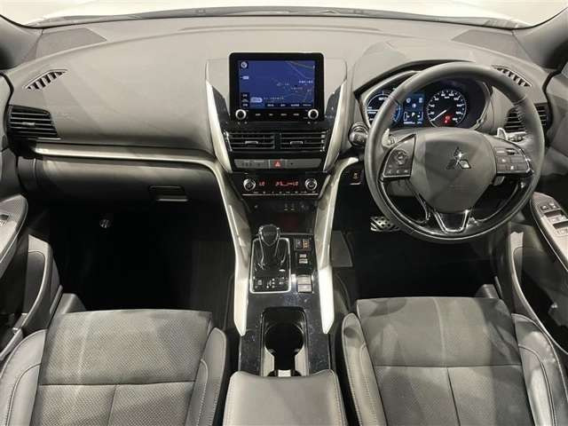 エクリプスクロスPHEV 2.4 P 4WD