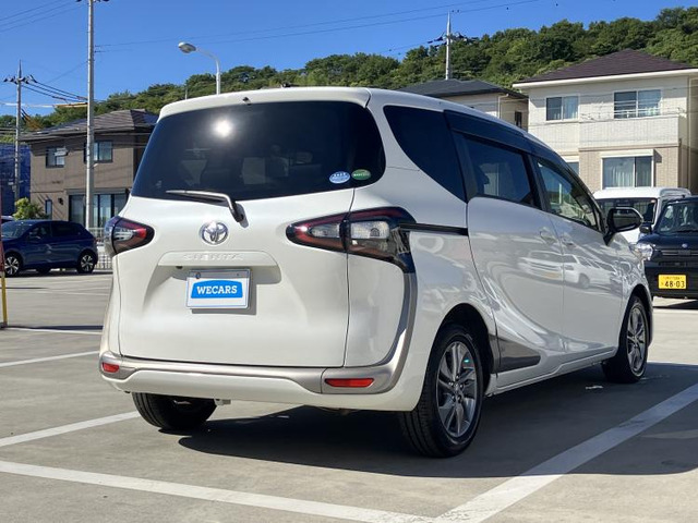 シエンタ1.5 G クエロ