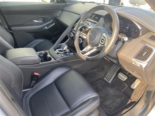 EペイスRダイナミック S 2.0L P200 4WD