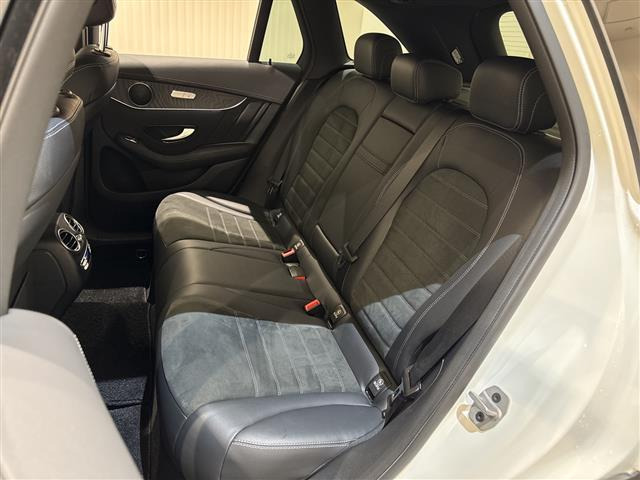 GLC220d 4マチック AMGライン 4WD