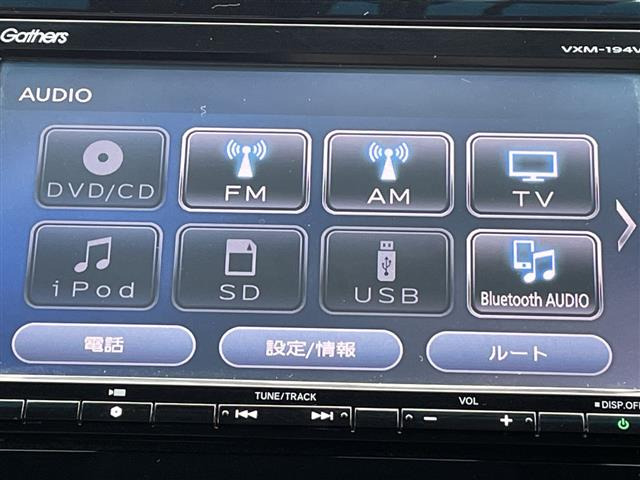 フィット1.3 13G L ホンダセンシング 4WD