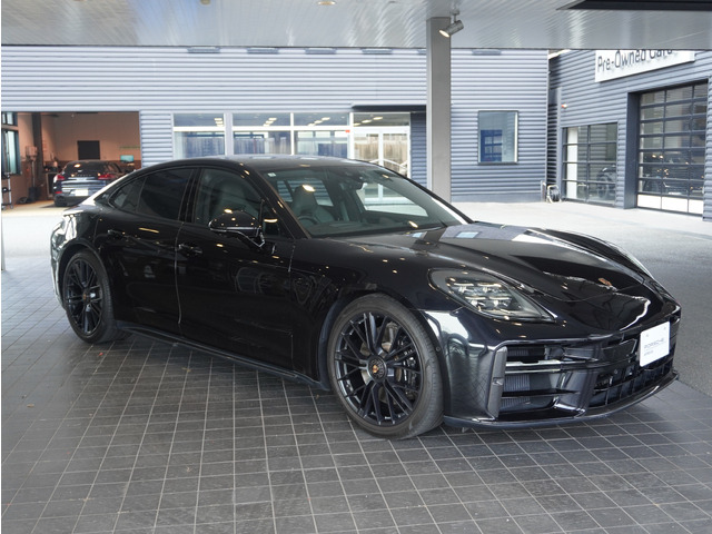パナメーラGTS 4WD
