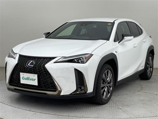 UX250h Fスポーツ 4WD