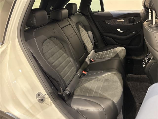 GLC220d 4マチック AMGライン 4WD