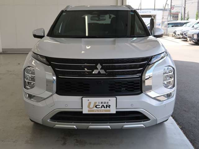 アウトランダーPHEV 2.4 P 4WD
