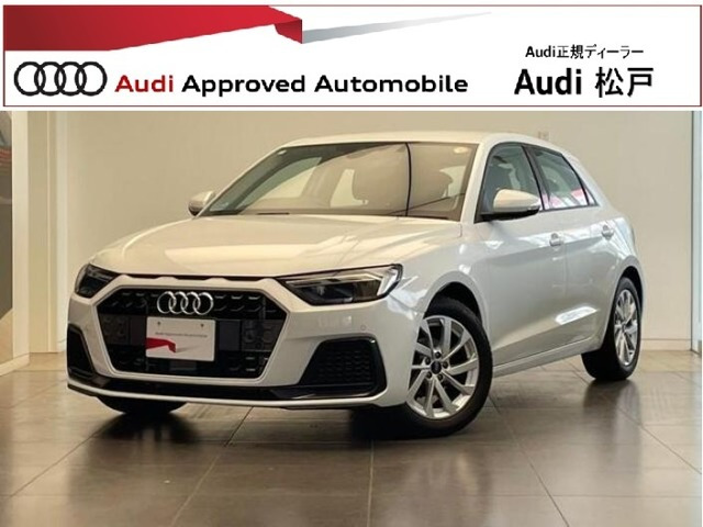 A1スポーツバック25 TFSI アドバンスド