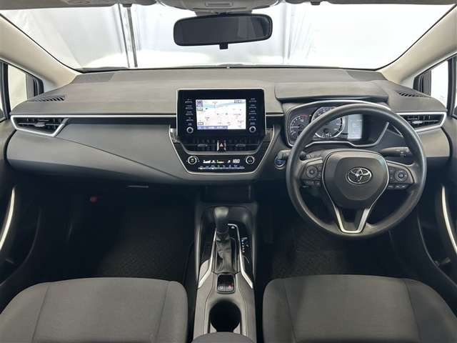 カローラツーリング1.8 ハイブリッド G-X プラス E-Four 4WD
