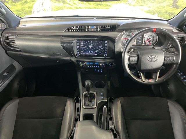 ハイラックス2.4 Z GRスポーツ ディーゼル 4WD