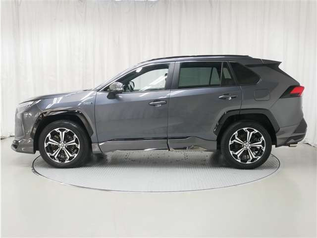 RAV42.5 プラグインハイブリッド Z E-Four 4WD