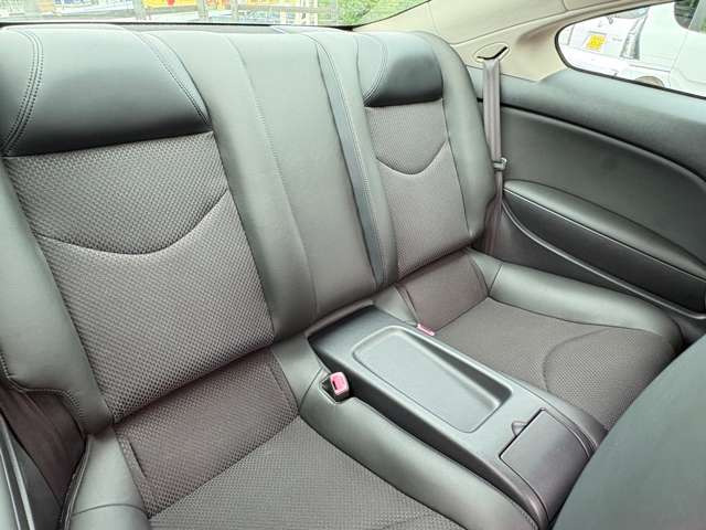 スカイラインクーペ3.7 370GT