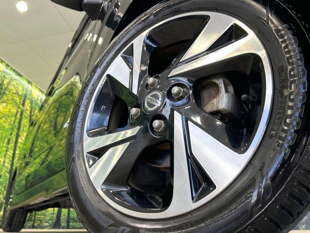 �y����15�C���`�A���~�z�C�[���z�O�ςɃ}�b�`���������A���~�z�C�[���𑕒����Ă���܂��B�e��ЊO�A���~�z�C�[����A�X�^�b�h���X�^�C�����戵�����Ă���܂��B���񂲑��k����������