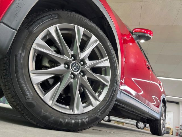 �y����19�C���`�A���~�z�C�[���z�O�ςɃ}�b�`���������A���~�z�C�[���𑕒����Ă���܂��B�e��ЊO�A���~�z�C�[����A�X�^�b�h���X�^�C�����戵�����Ă���܂��B���񂲑��k����������