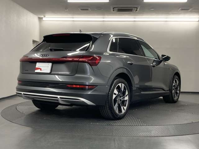 e-tron
