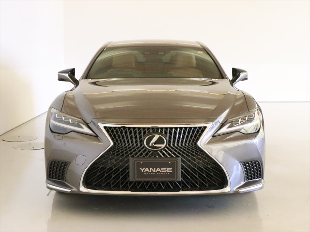 LS500h バージョンL 4WD