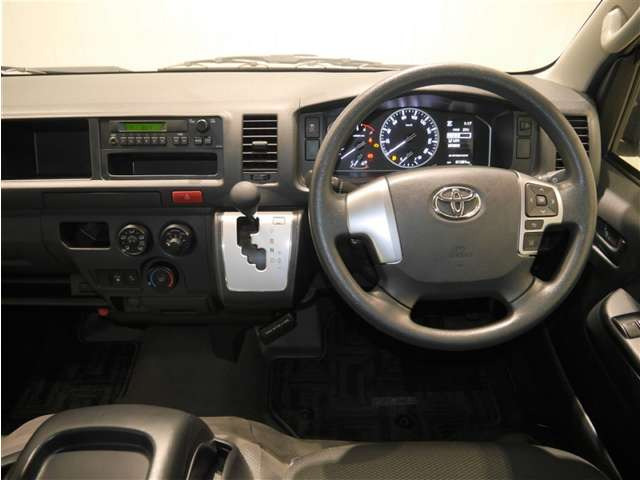 ハイエース2.7 GL ロング ミドルルーフ 4WD