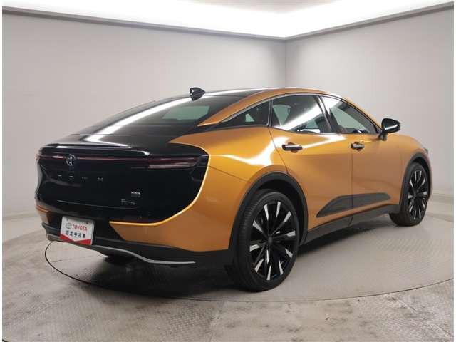 クラウンクロスオーバー2.4 RS アドバンスト E-Four advanced 4WD