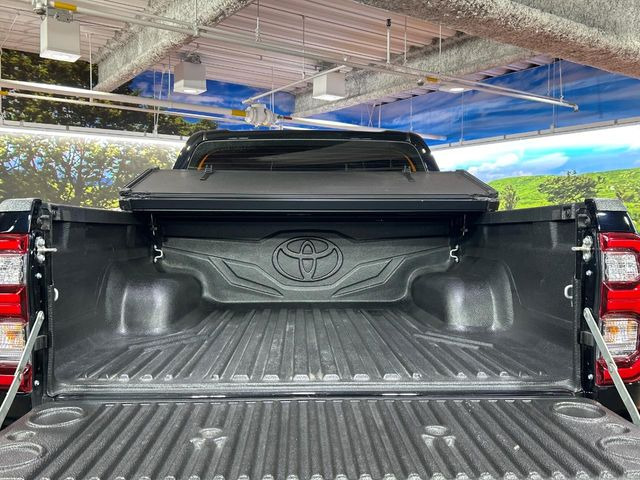 �ύڗ�500kg�̍L�X�Ƃ����f�b�L�́A�V�т���d���܂ő��p�r�Ɏg���܂��B�x�b�h���C�i�[��g�m�J�o�[�̎��t���������k��������