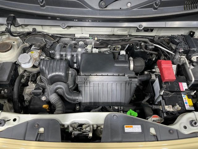 親切・丁寧な専門メカニックスタッフが応対!・車検・点検整備・事故等の修理などアフターサービスも安心。お車のカスタマイズもネクステージのサービススタッフまでご相談ください!