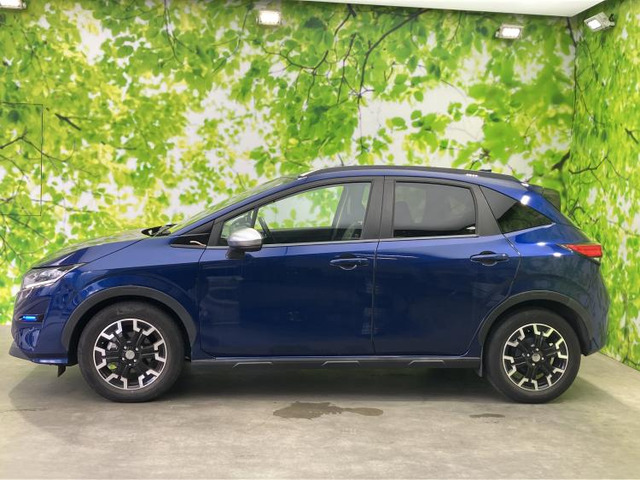 ノート1.2 AUTECH クロスオーバー FOUR 4WD