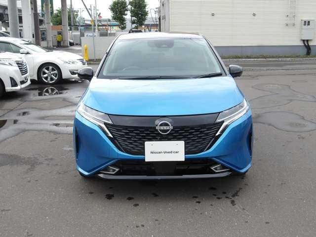 ノートオーラ1.2 G FOUR レザーエディション 4WD