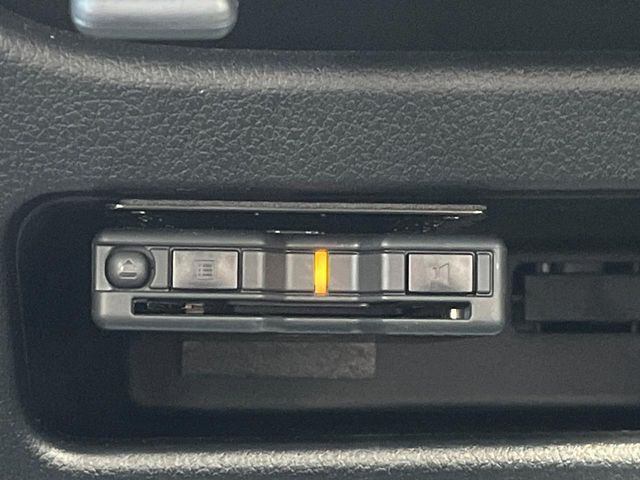 【ETC】高速道路の料金所をストレスなく通過!話題のスポットやサービスエリアに多い「スマートIC」利用時は必須のアイテムです。当店でセットアップを実施、ご納車当日からすぐにご利用いただけます!