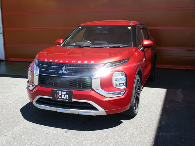アウトランダーPHEV 2.4 P 4WD