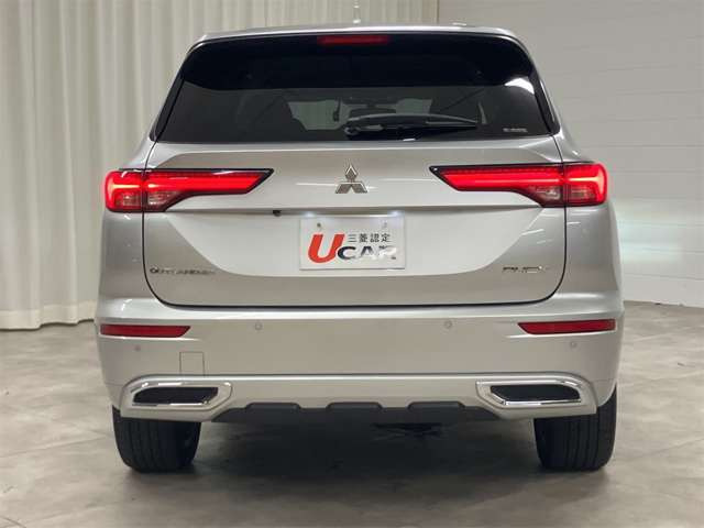 アウトランダーPHEV 2.4 P 4WD