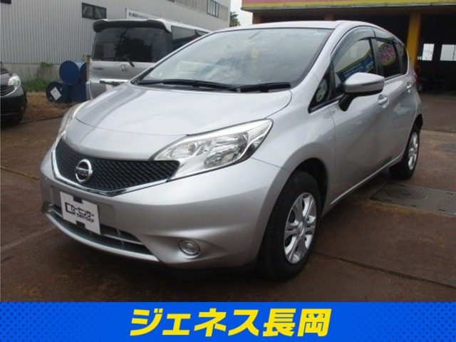 ノート1.2 X FOUR 4WD