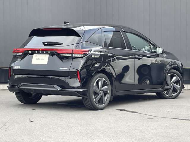 ノートオーラ1.2 G レザーエディション