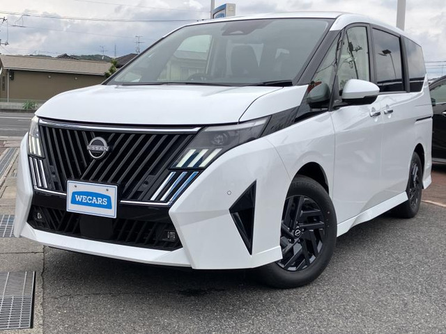セレナ1.4 e-POWER ハイウェイスターV