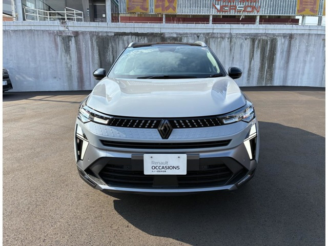 キャプチャーエスプリ アルピーヌ フルハイブリッド イーテック