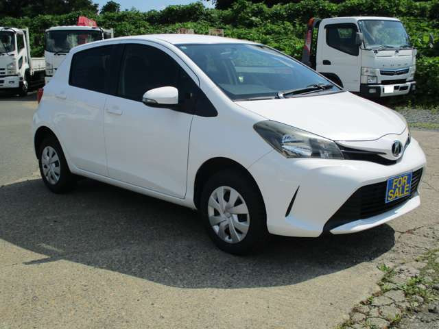ヴィッツ1.3 F 4WD