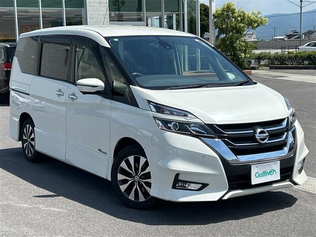セレナ2.0 ハイウェイスター Vセレクション
