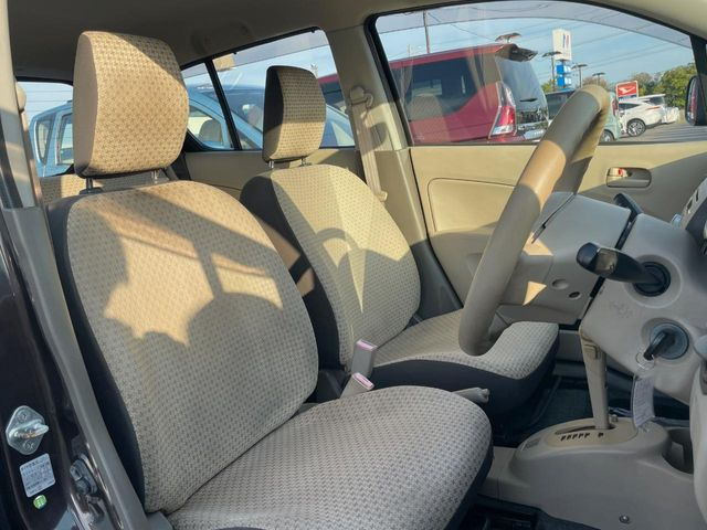 �^�]�ȃV�[�g���͎g�p�������Ȃ��A�ǍD�ȏ�ԂƂȂ��Ă��܂��B���J�Ɏg���Ă������Ƃ��悭�킩��܂��ˁB