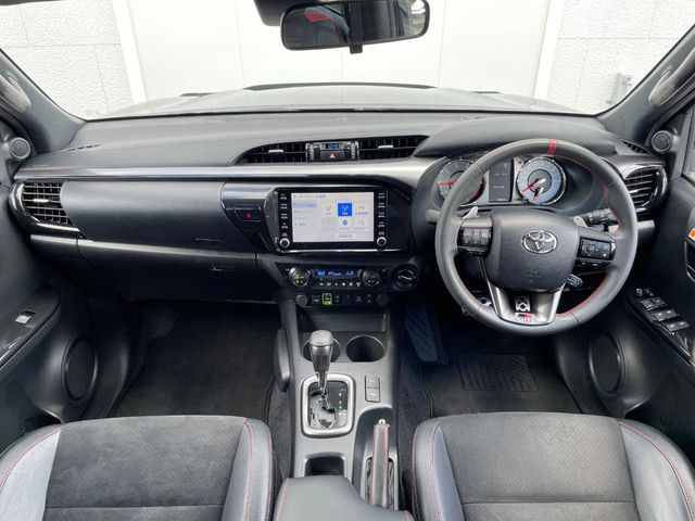 ハイラックス2.4 Z GRスポーツ ディーゼル 4WD