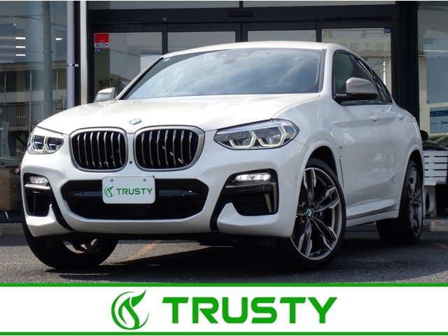 X4M40i 4WD