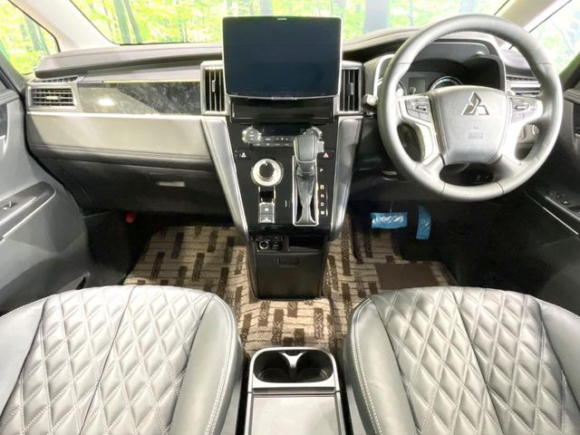 デリカD:52.2 ブラック エディション 4WD
