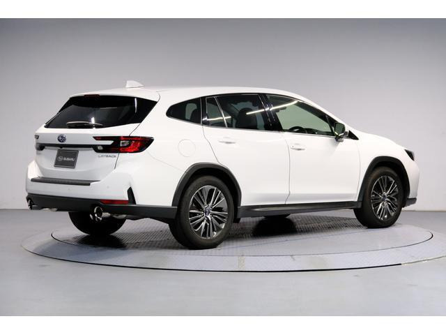 レヴォーグレイバック1.8 リミテッド EX 4WD